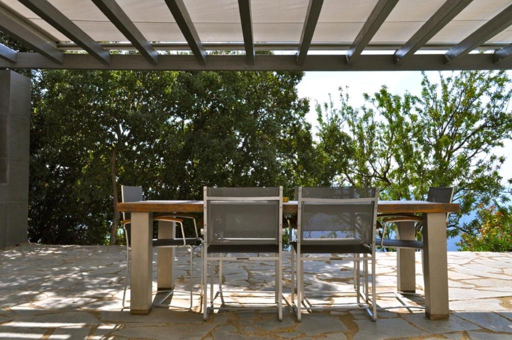 Elafivolia Arachova Suites Exterior photo