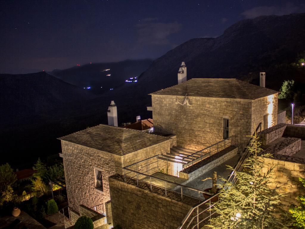 Elafivolia Arachova Suites Exterior photo