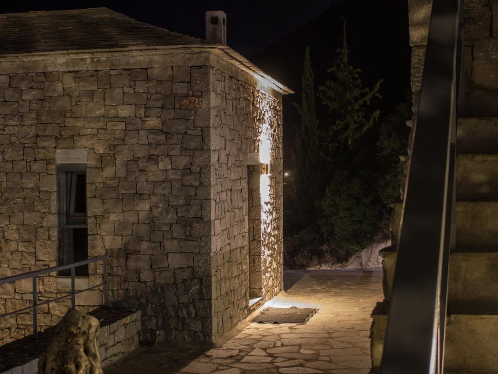 Elafivolia Arachova Suites Exterior photo