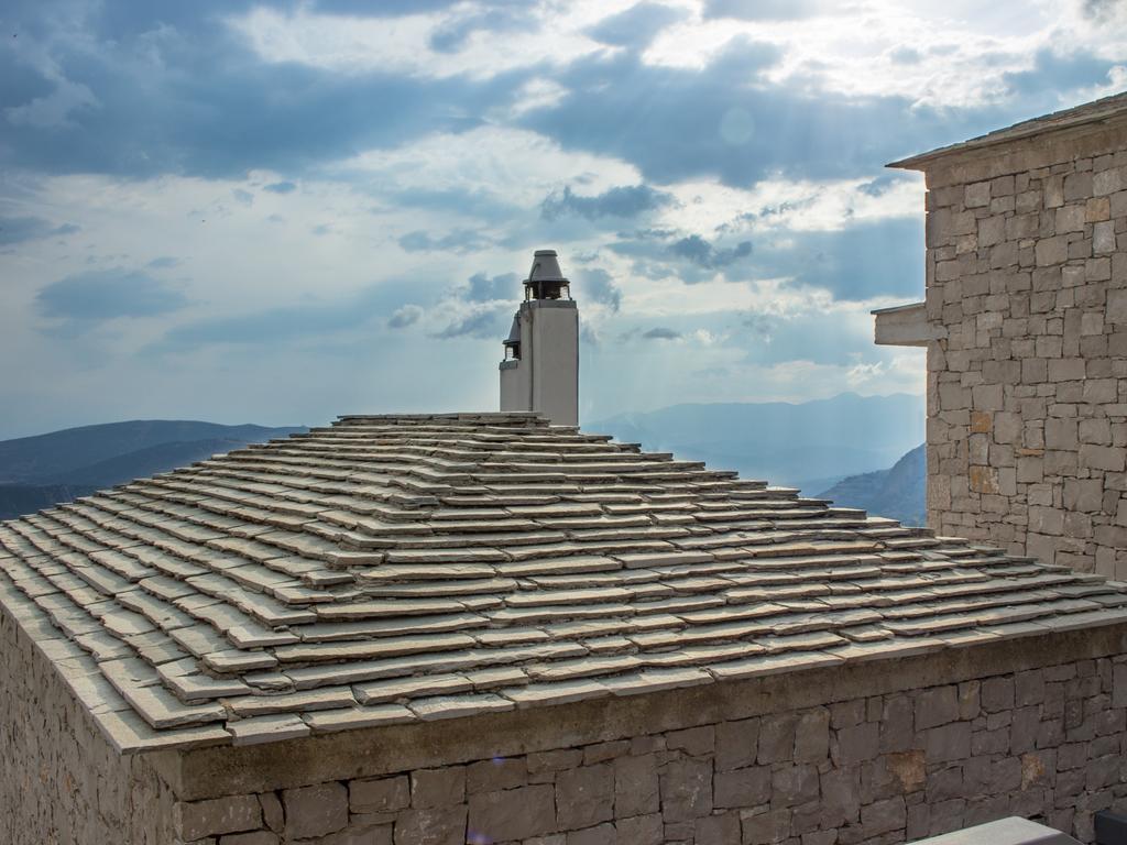 Elafivolia Arachova Suites Exterior photo