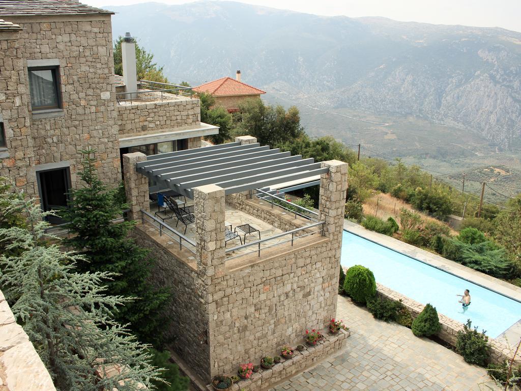 Elafivolia Arachova Suites Exterior photo