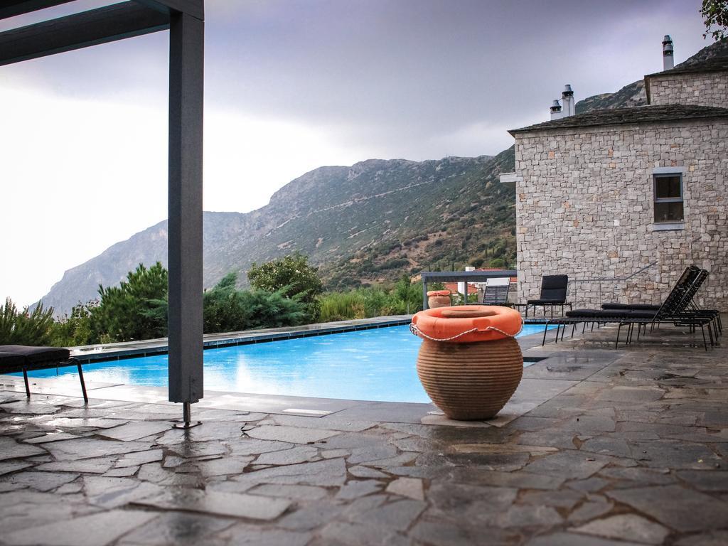 Elafivolia Arachova Suites Exterior photo