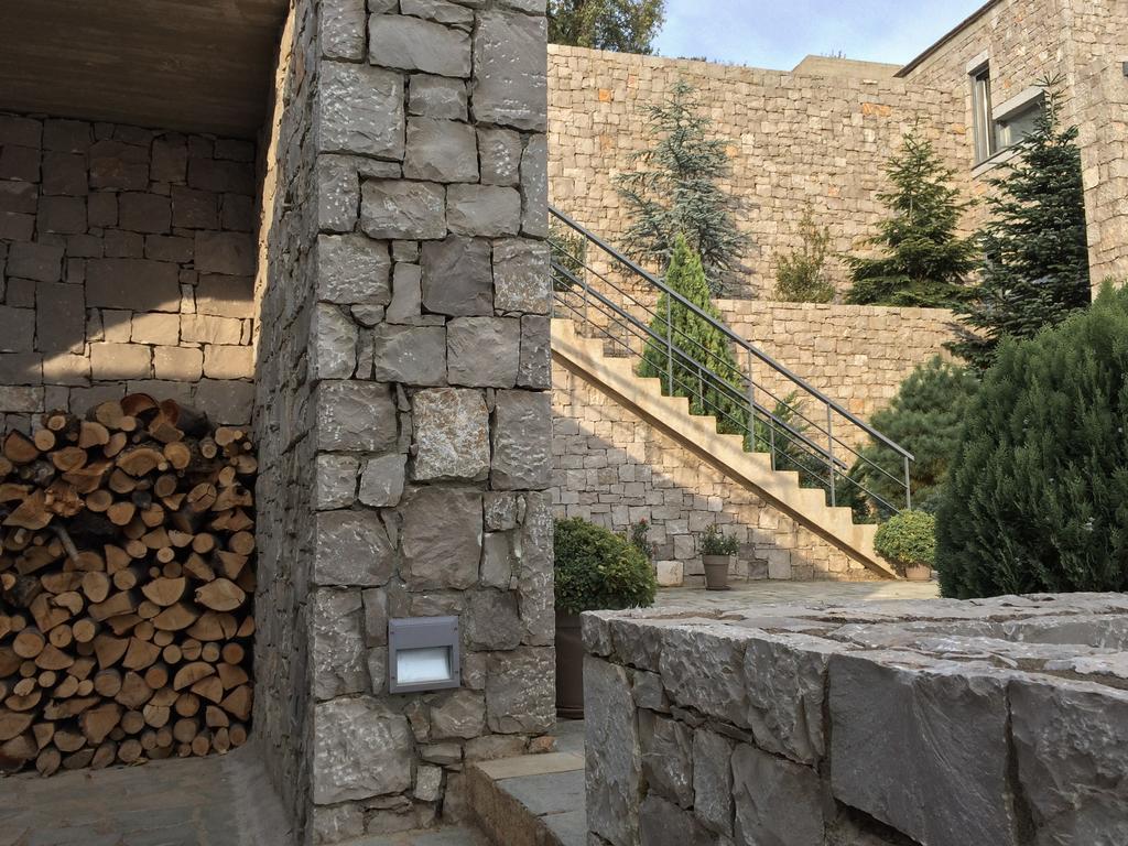 Elafivolia Arachova Suites Exterior photo